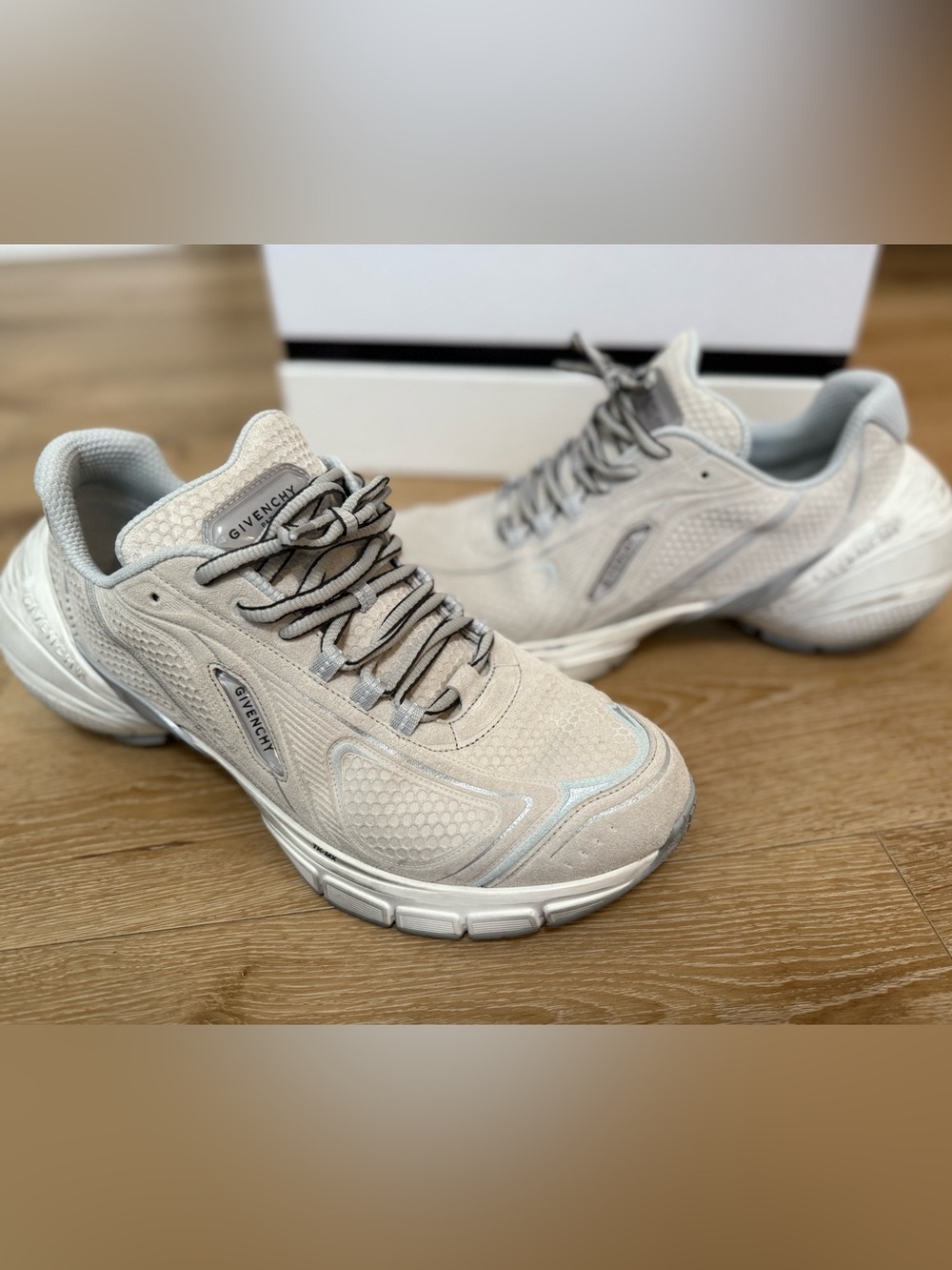 Mens TK AX Runner Givenchy Sneakeds